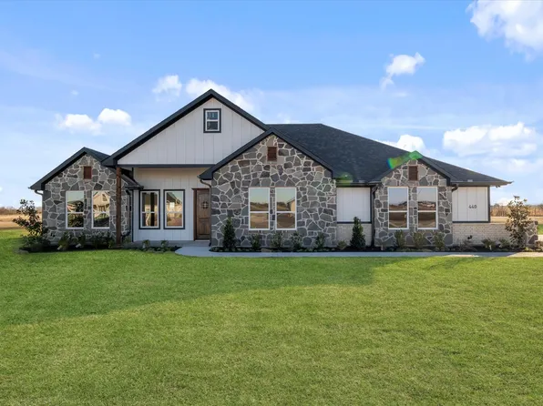 440 County Road 4833, Leonard, TX 75452