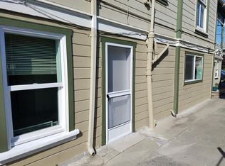 889 Walnut St APT C, Alameda, CA 94501