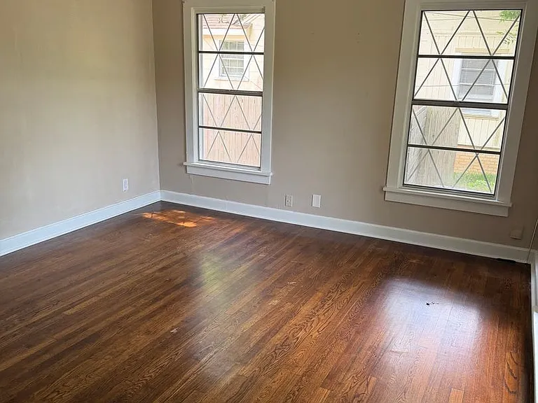 1140 Schex Dr — Photo 4