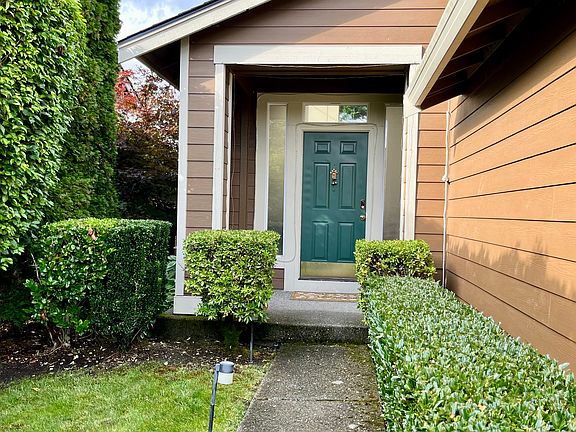 4th image of 24106 SE 11th Pl