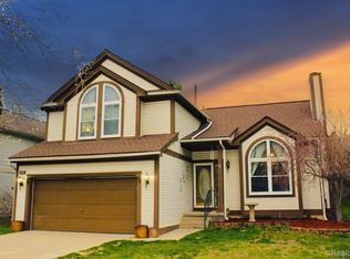 6886 Fox Ln, Waterford, MI 48327