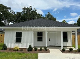 24 Everett Ave W, Saraland, AL 36571