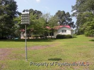 4024 Marshwood Lake Rd, Fayetteville, NC 28306