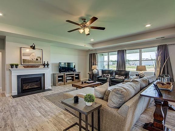 4th image of 6726 Tulip Tree Dr #191-lot 191