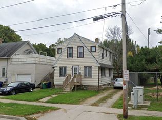 935 Dousman St, Green Bay, WI 54303