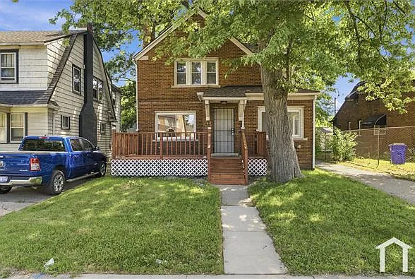 13512 Griggs St — Photo 1
