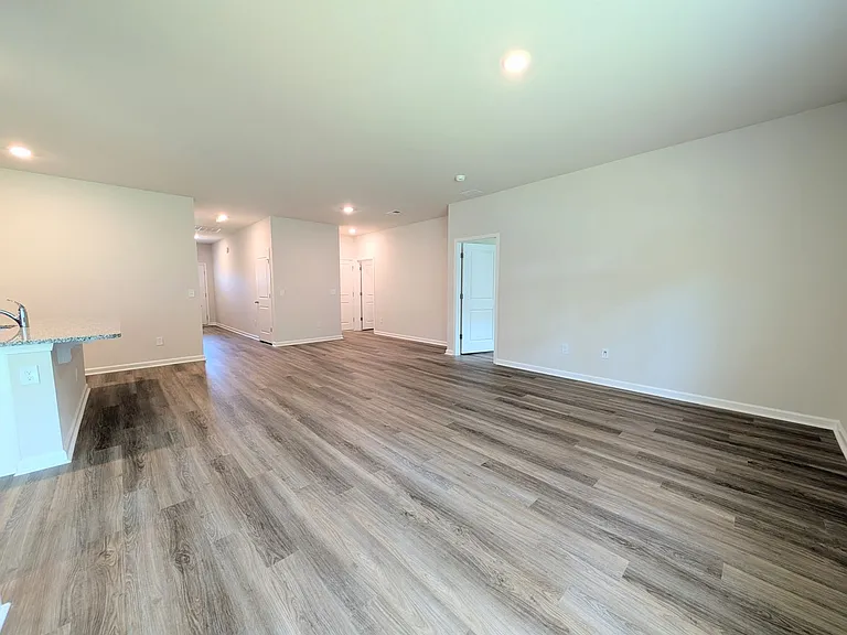 664 Grateful Dr — Photo 14