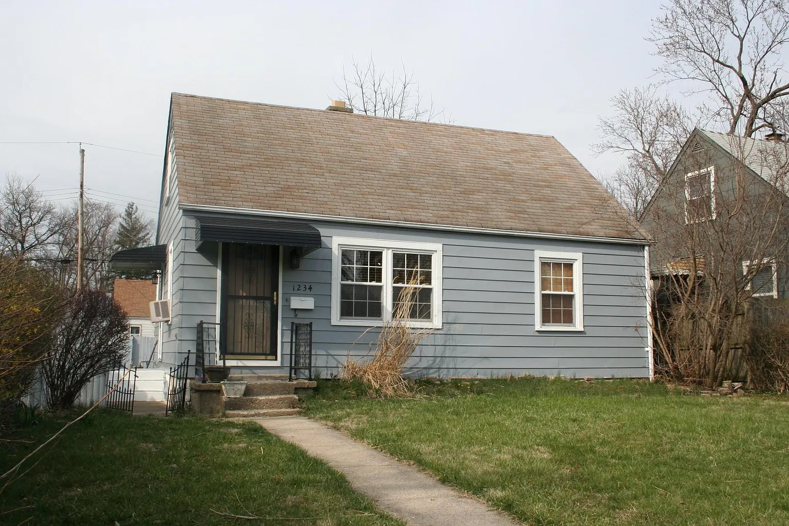 1234 E 24th Ave photo 1