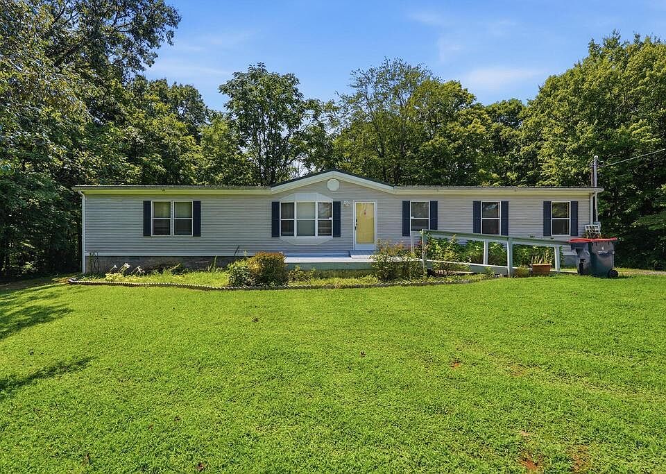 1st image of 109 Doug Luna Rd