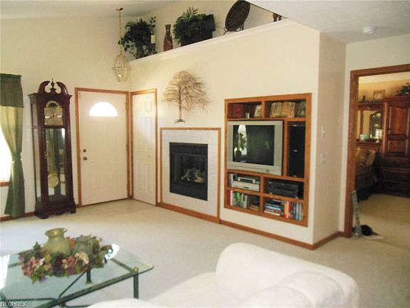 3rd image of 4583 Grand Teton Dr