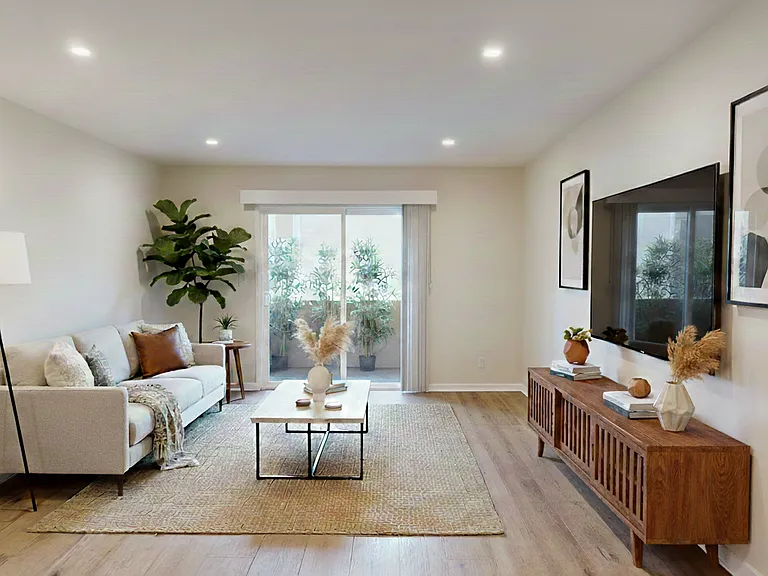 Villa Bonita Apartments — Photo 9