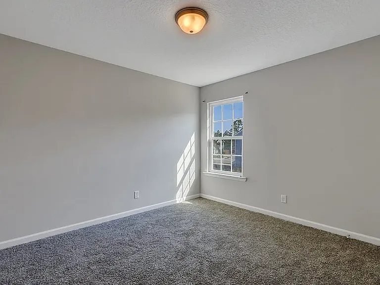 1293 Windrow Dr — Photo 2