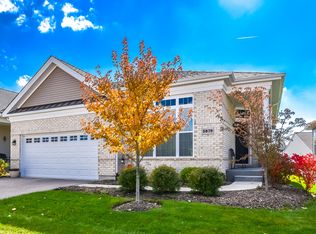 3879 Valhalla Dr, Elgin, IL 60124