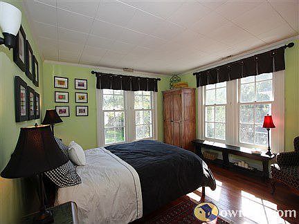 Bedroom #2 - 2 windows on 2 walls