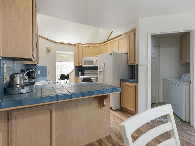 3071 Ironwood Ct — Photo 8