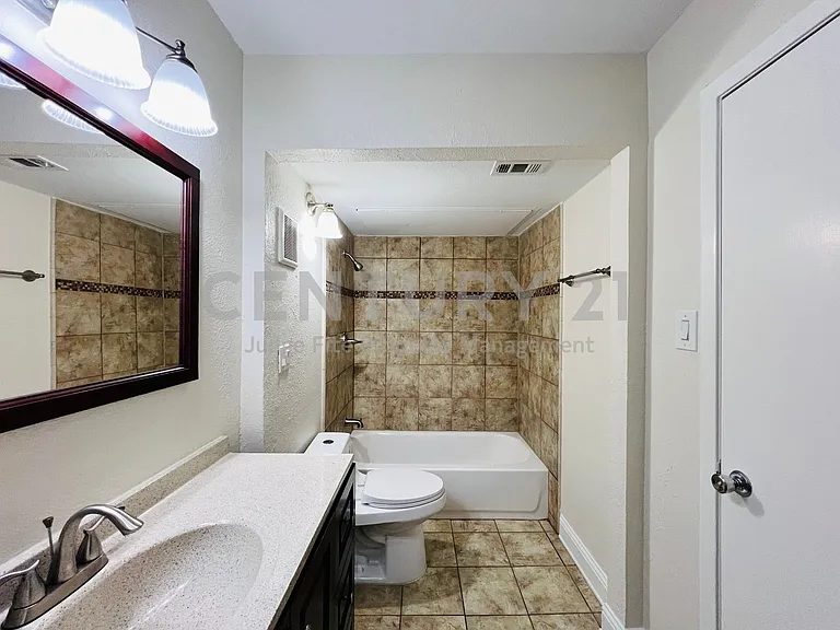 4220 Madera Rd — Photo 26