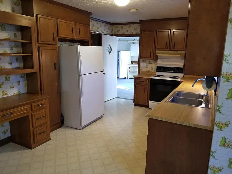 106 Chestnut Dr — Photo 8