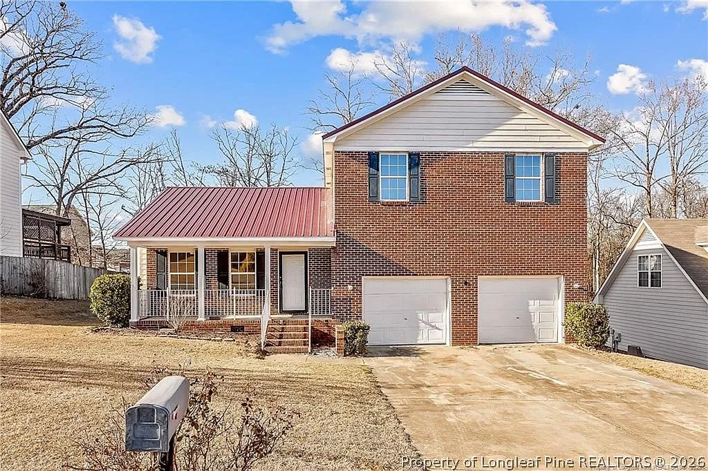 3 bed, 2.0 bath, 1293 sqft, $1,400 — Photo 1