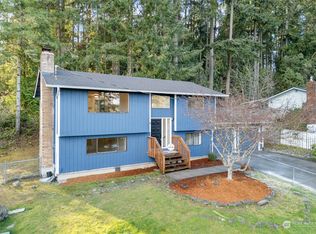5521 Fern Ave NE, Bremerton, WA