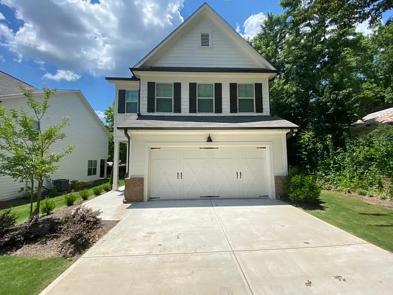 46 Walnut St — Photo 1
