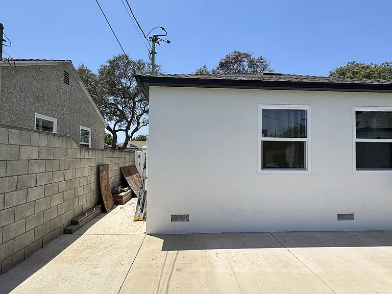 15216 Cimarron Ave — Photo 17