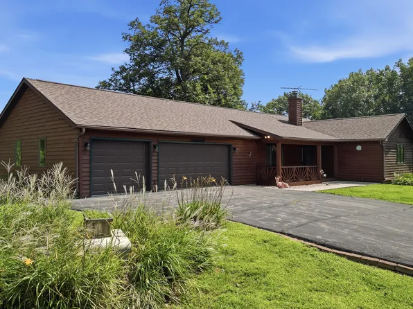 14810 Melinda Dr, Morrison, IL 61270