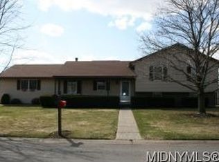 8015 Crestview Ln, Rome, NY 13440