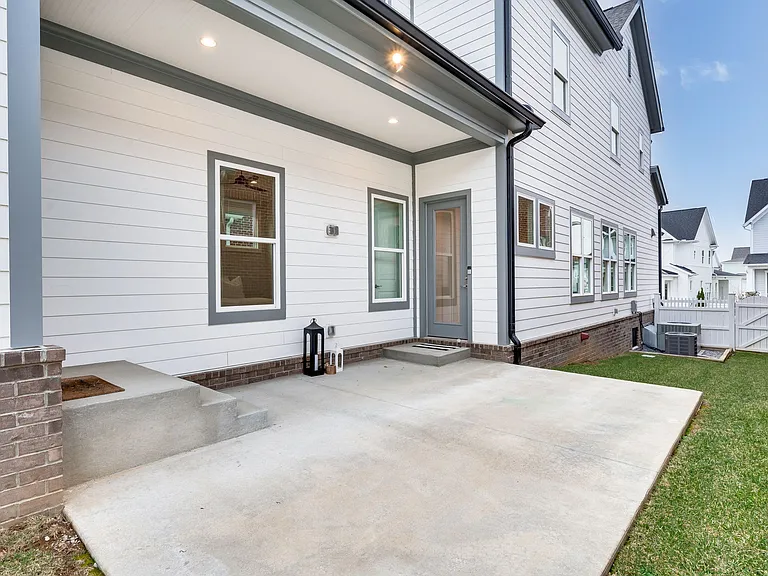 6007 Camberley St — Photo 39