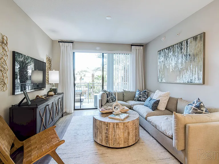 Mayla Pompano Residences — Photo 10