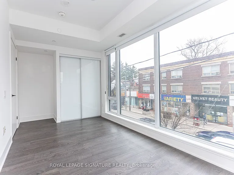 1888 Queen St E #204 — Photo 20