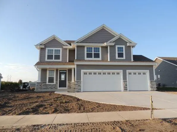 512 Midge STREET, Johnson Creek, WI 53038