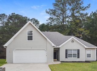 105 Lakepointe Ct, Stockbridge, GA 30281