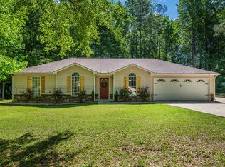 1389 Douglas Dr, Ellerslie, GA 31807