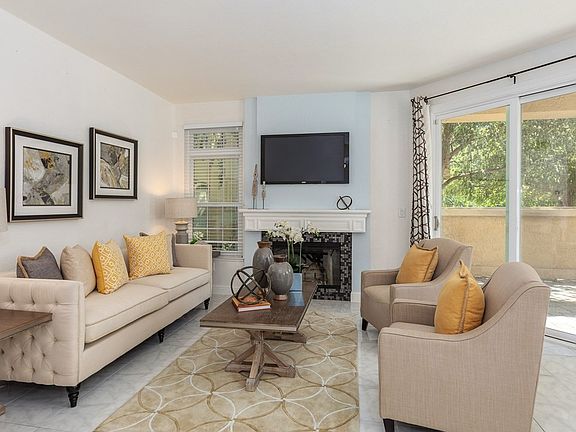 4th image of 7678 Tuscany Dr