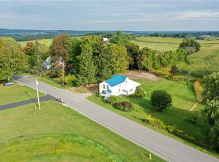 7193 Court Rd, Pavilion, NY 14525