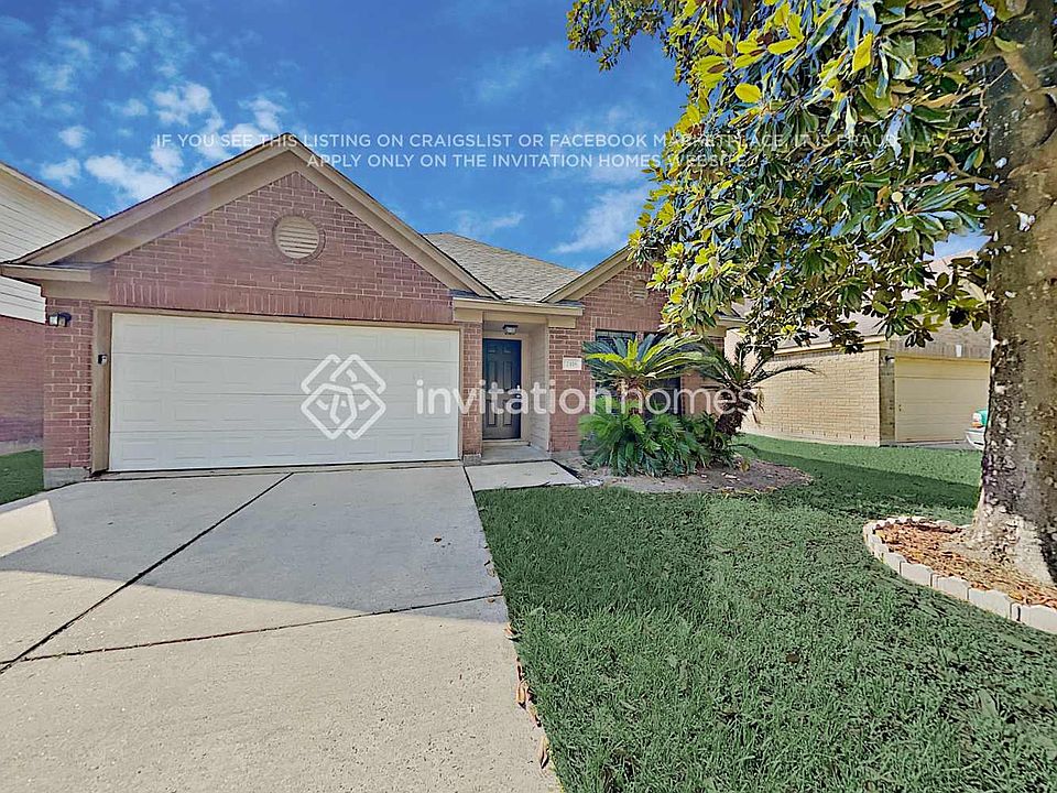 1st image of 2418 Kenbridge Dr