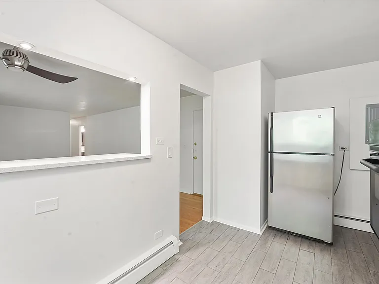 200 South Blvd #1B — Photo 6
