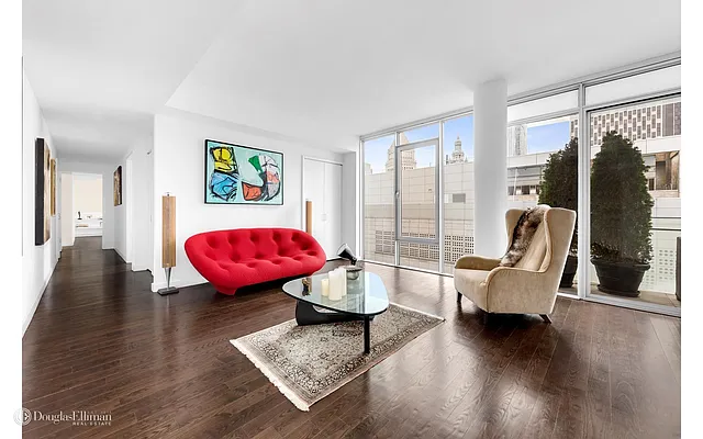 Rented by Douglas Elliman | media 24