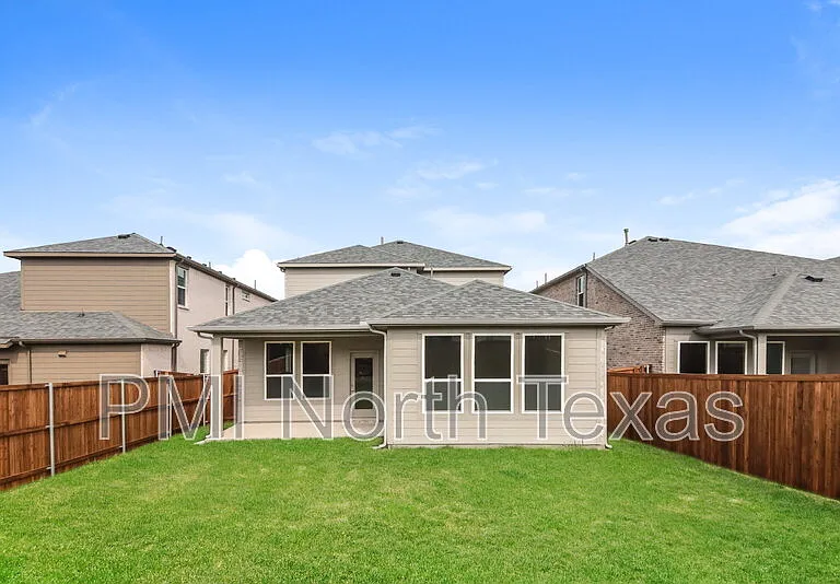3114 Cordelia Dr — Photo 11