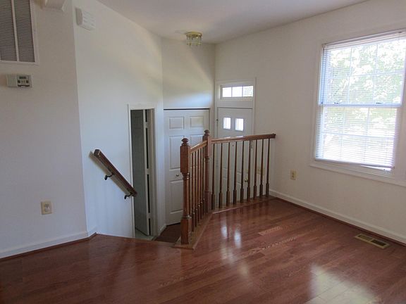 3rd image of 14572 Croatan Dr