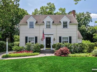 194 Bellair Rd, Ridgewood, NJ 07450