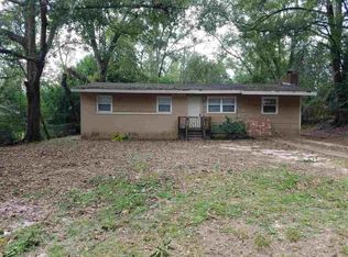 2207 Berkshire Dr, Tallahassee, FL 32304