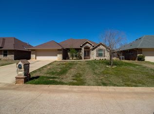 19510 Sara Ln, Flint, TX 75762