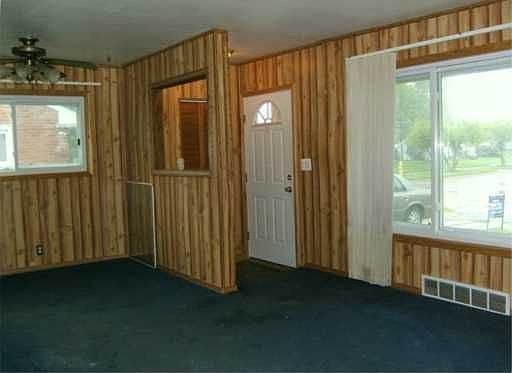 2nd image of 29476 Hanover Blvd