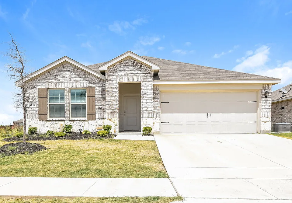 3012 Dexter Ct