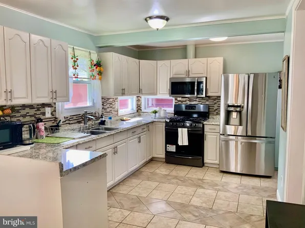 3710 Randolph Rd, Silver Spring, MD 20902