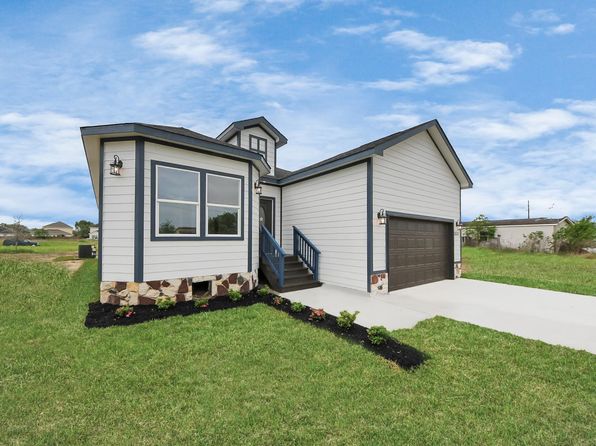 3531 Brook Valley Dr, Brookshire, TX 77423