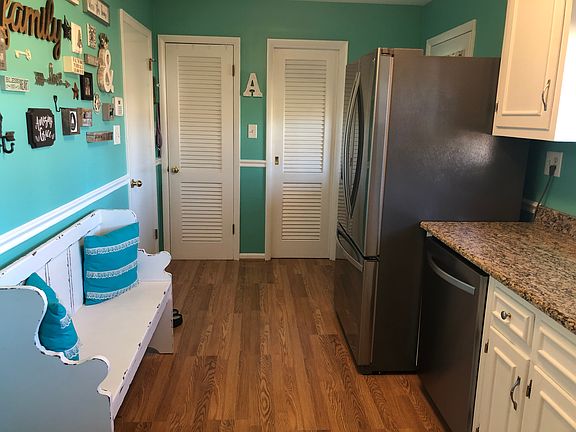 Bonus-Closets in the kitchen