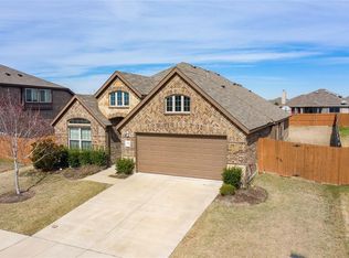 2103 Blakehill Dr, Heartland, TX 75126