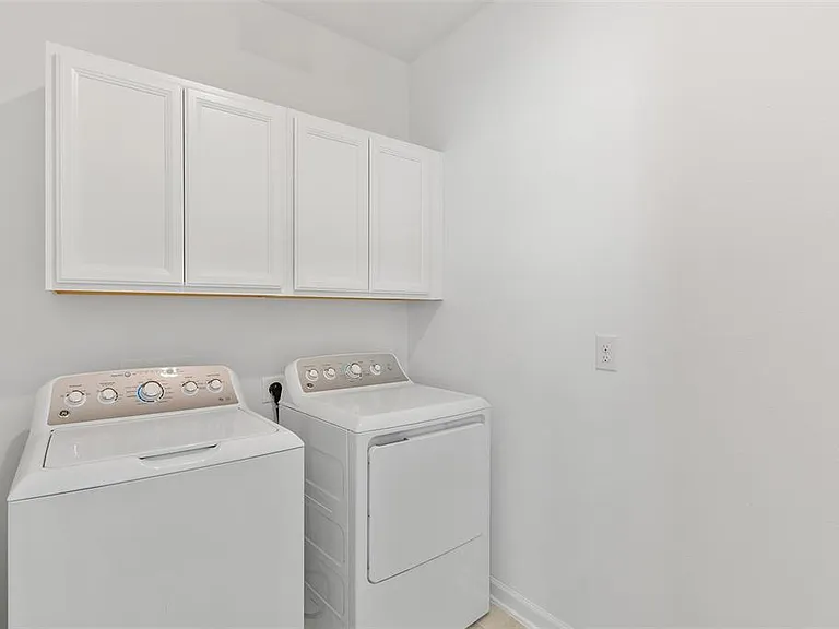 3039 Addison Blvd — Photo 26